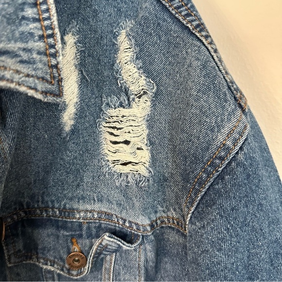 Encore Jeans Women’s Long Sleeve Distressed Raw Hem Denim Jacket Size 2XL GUC - Picture 3 of 8